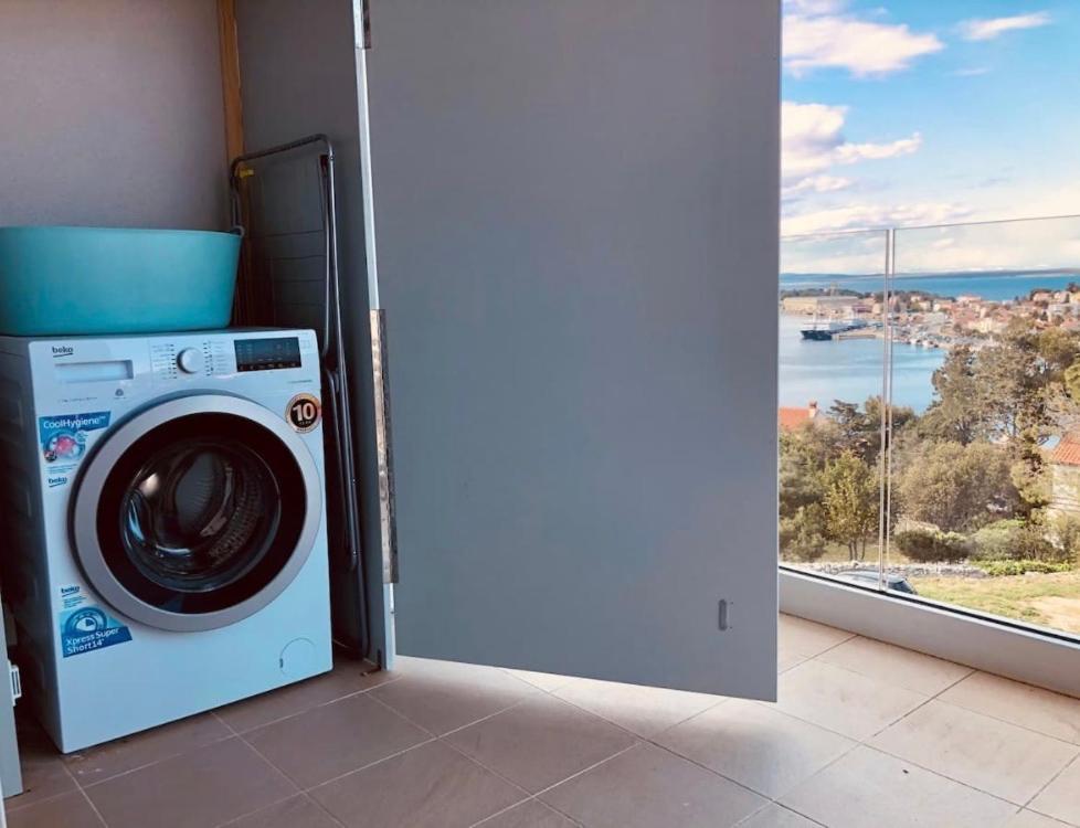 Beautiful View Apartment With Garage Space Mali Lošinj Exterior foto